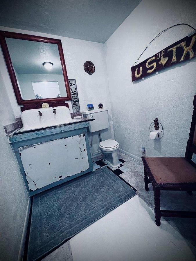 バン・ホーン A Taste Of West Texas The Old Rock Shopヴィラ エクステリア 写真